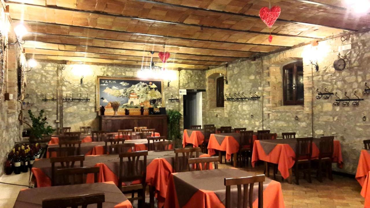 Hotel Il Casale Del Grillo Perugia Exterior foto